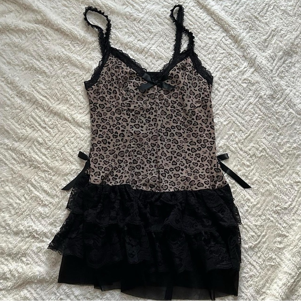 Lace dress cheetah print with bows
